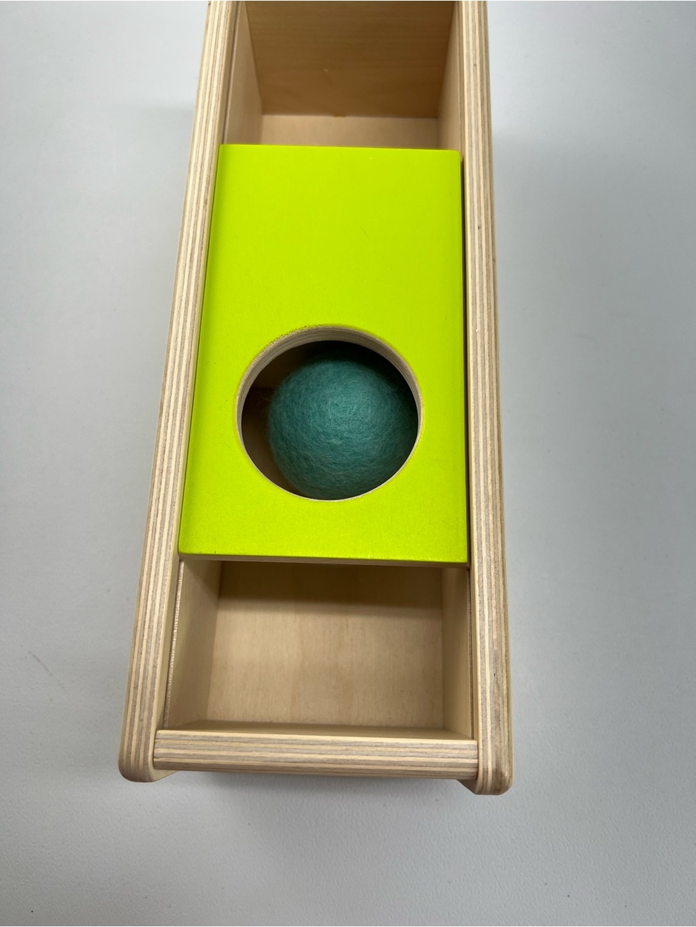Lovevery Sliding Top Box & Ball Montessori Inspired Wooden Toy - Picture 3 of 6